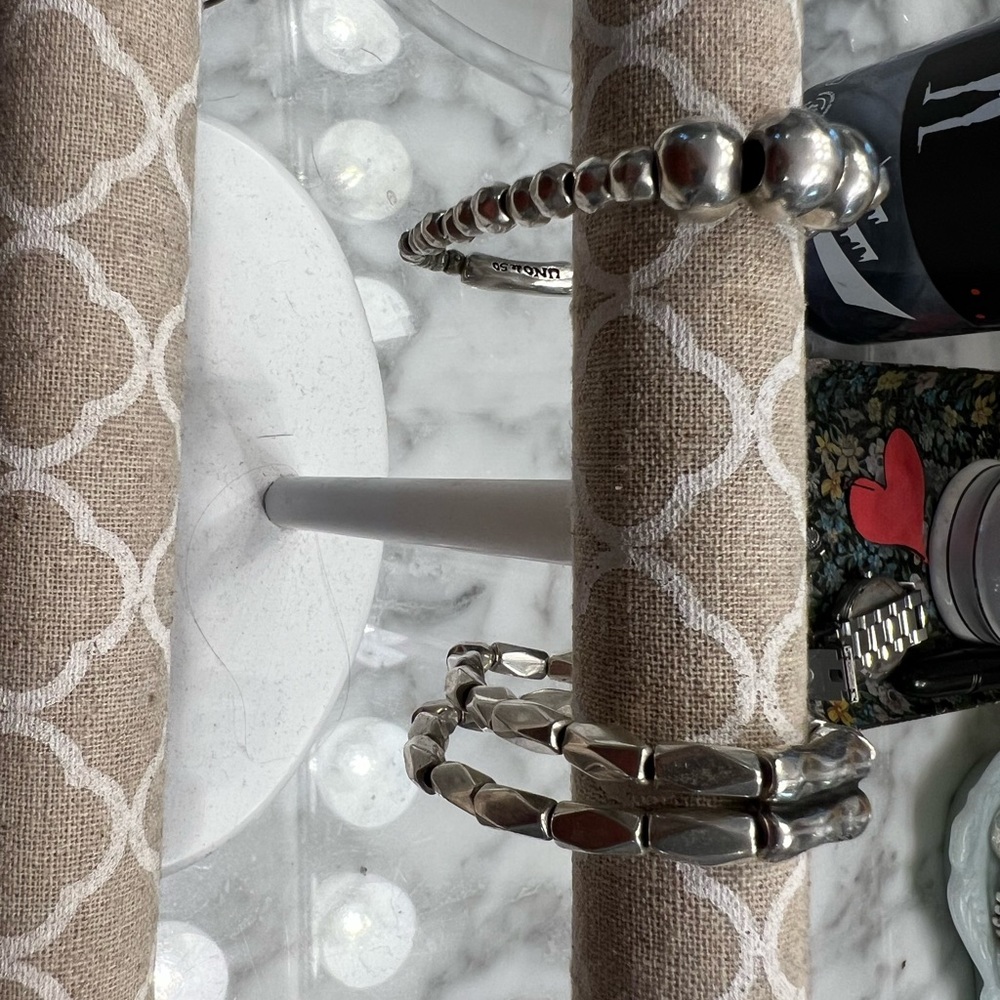 2 Uno De 50 Braclets - image 1